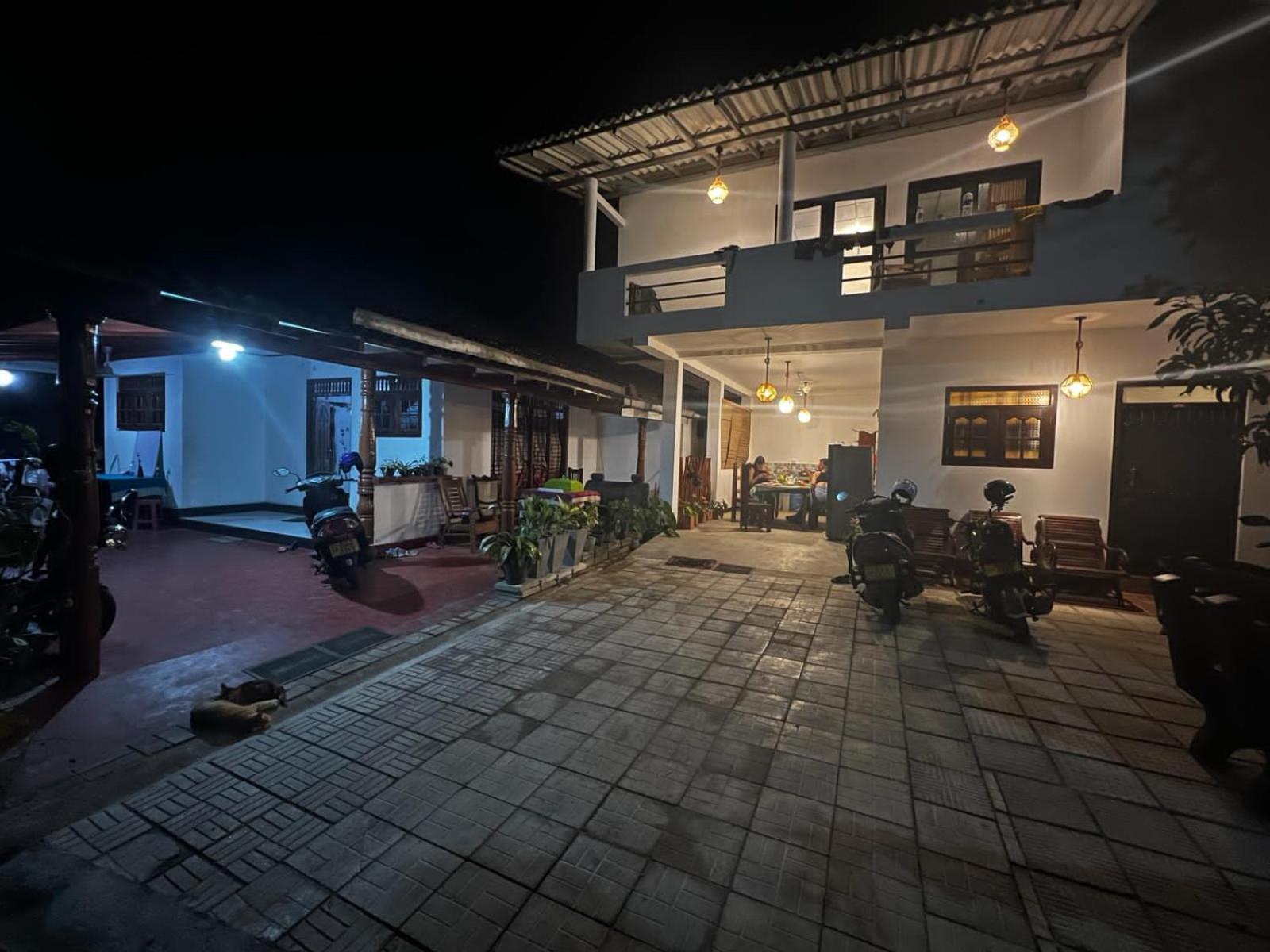 Little Villa Guest House Ahangama Ngoại thất bức ảnh