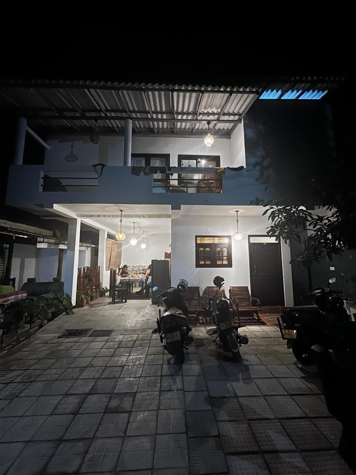 Little Villa Guest House Ahangama Ngoại thất bức ảnh