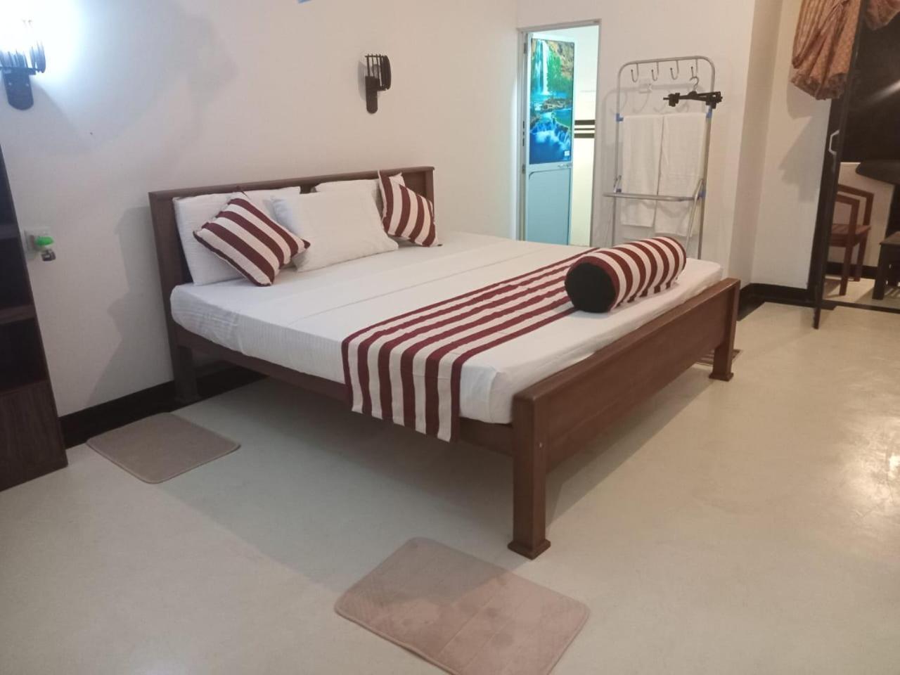 Little Villa Guest House Ahangama Ngoại thất bức ảnh