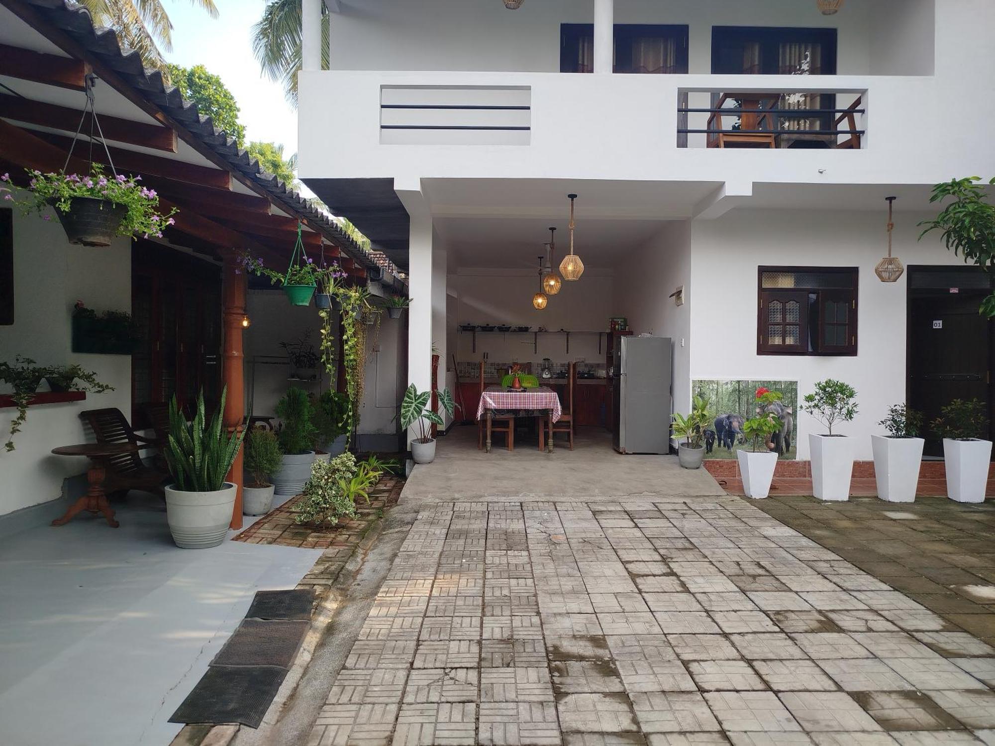 Little Villa Guest House Ahangama Ngoại thất bức ảnh