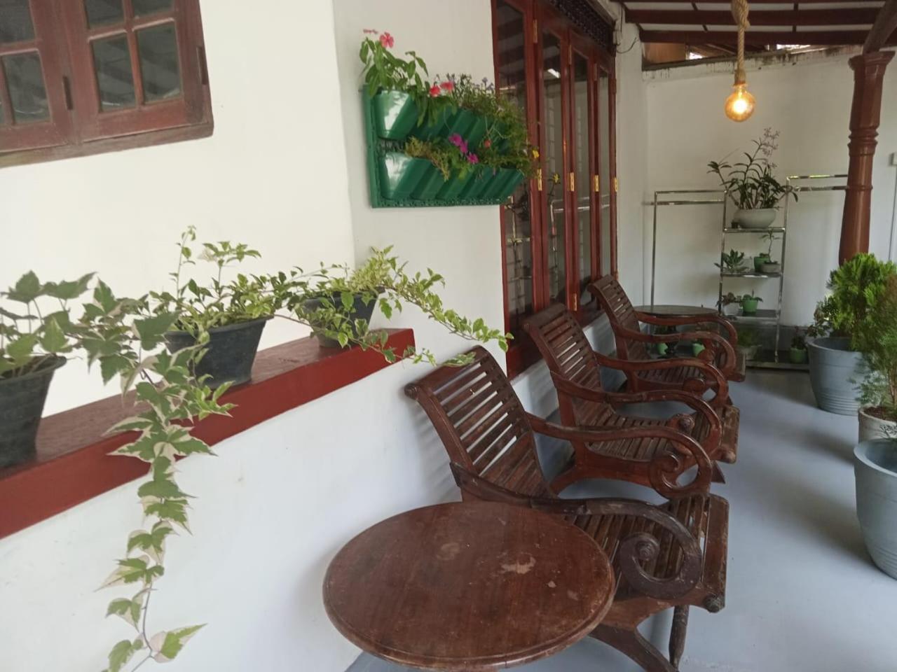 Little Villa Guest House Ahangama Phòng bức ảnh